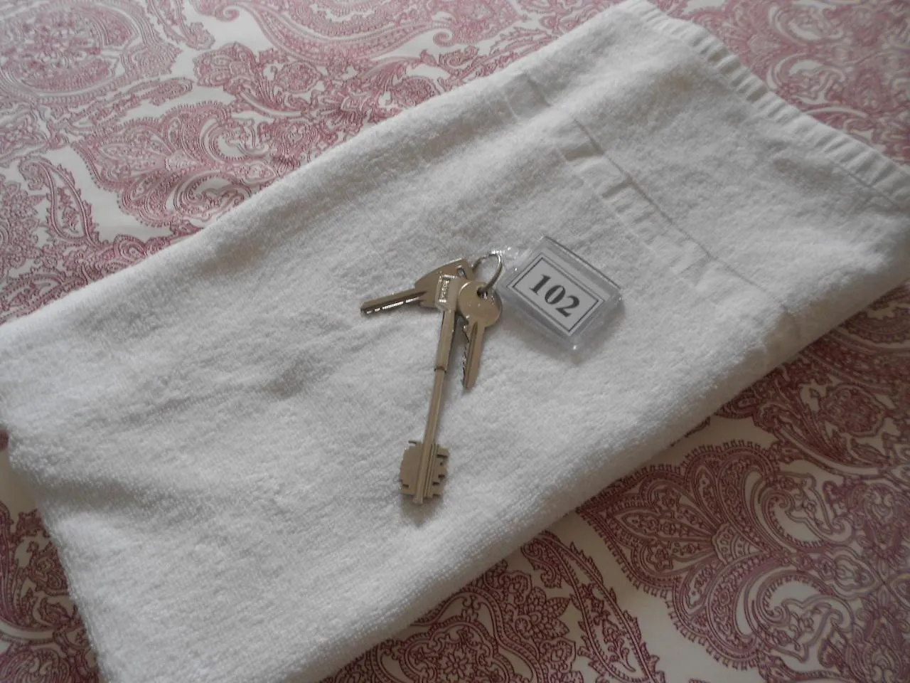 Hostel Crescent Rooms Lisbon