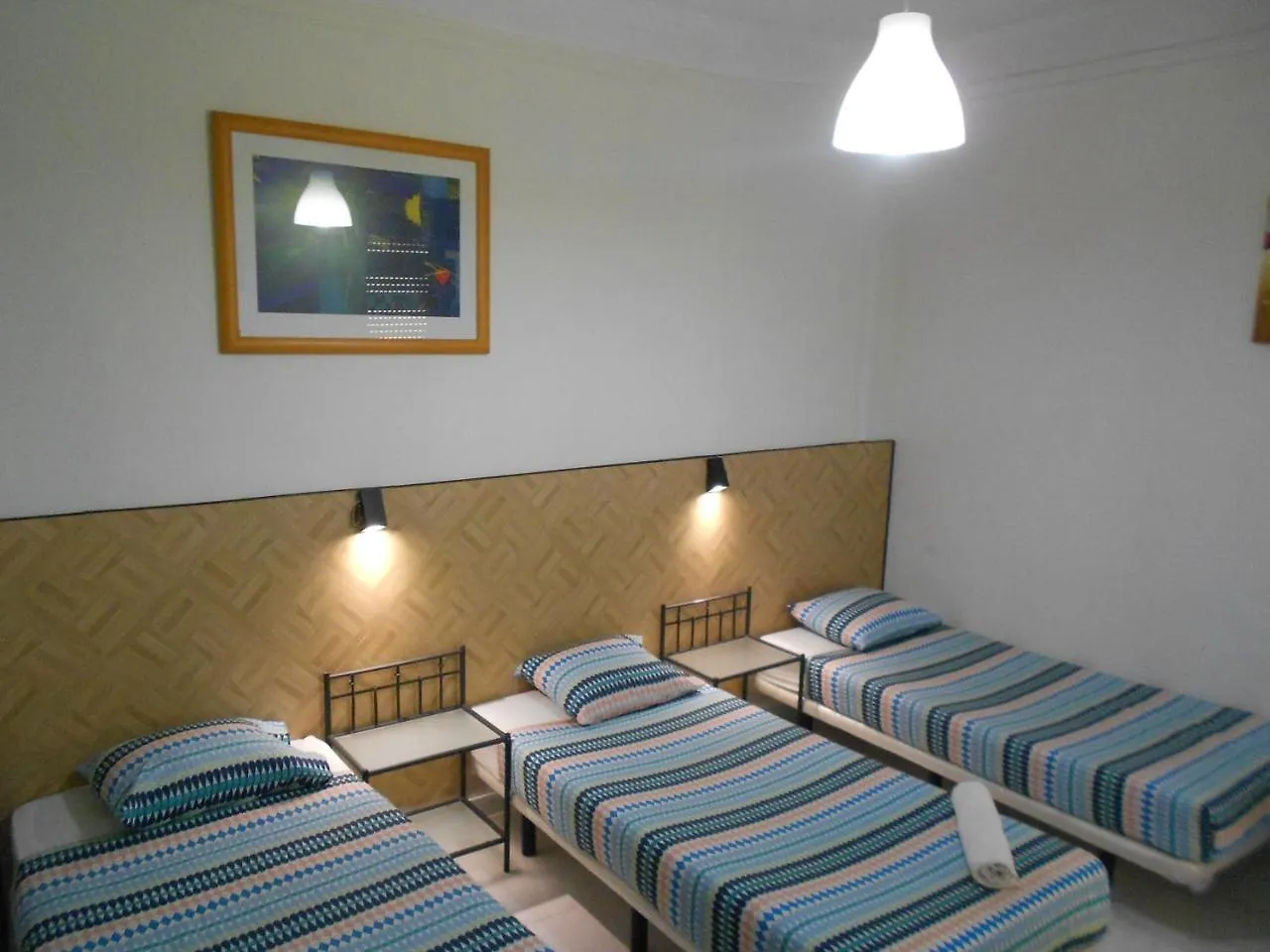 Hostel Crescent Rooms Lisbon