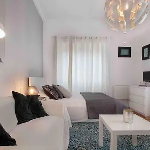 https://apt-1-center.hotelscoimbra.com